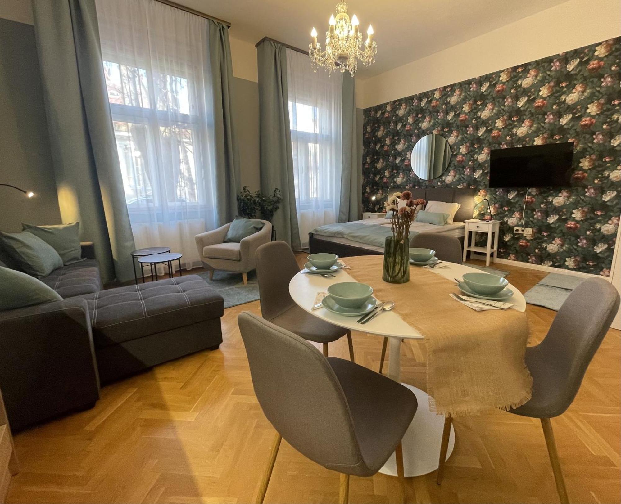 Casa Rosa Apartmanok เอ็กเกอร์ ภายนอก รูปภาพ